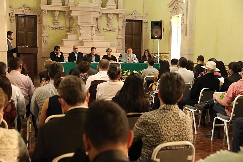 LOS DECIMONÓNICOS, LECTURA OBLIGADA PARA COMPRENDER EL MÉXICO ACTUAL: ARTURO NAHLE