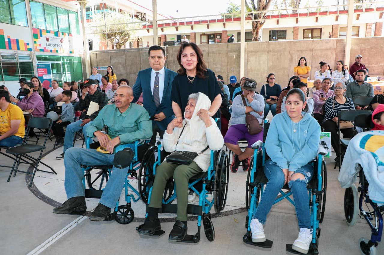 ENTREGA SEDIF ZACATECAS 43 APARATOS FUNCIONALES