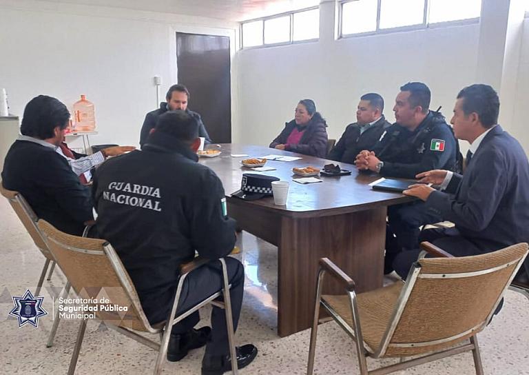 MANTIENEN AUTORIDADES DIÁLOGO CON TRANSPORTISTAS CAPITALINOS 