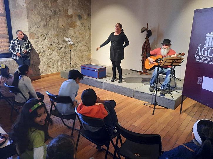 MARAVILLA GRUPO LA CAJA A NIÑEZ FRESNILLENSE 