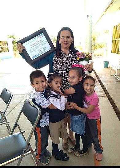 MARÍA ESTHER, 23 AÑOS DE VIVIR UN SUEÑO HECHO REALIDAD EDUCANDO A PEQUEÑOS