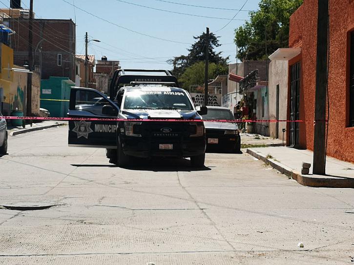 MATAN A HOMBRE EN LA COLONIA SECTOR POPULAR EN FRESNILLO 