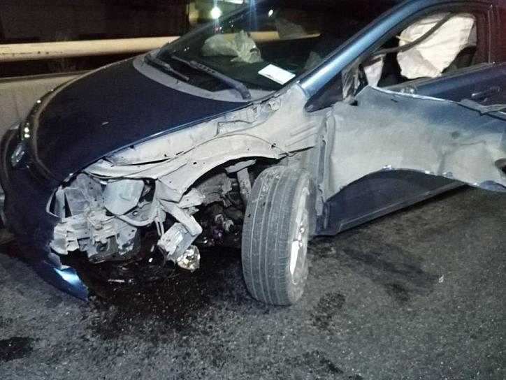 MENOR DE EDAD CHOCA EL AUTOMÓVIL QUE CONDUCÍA