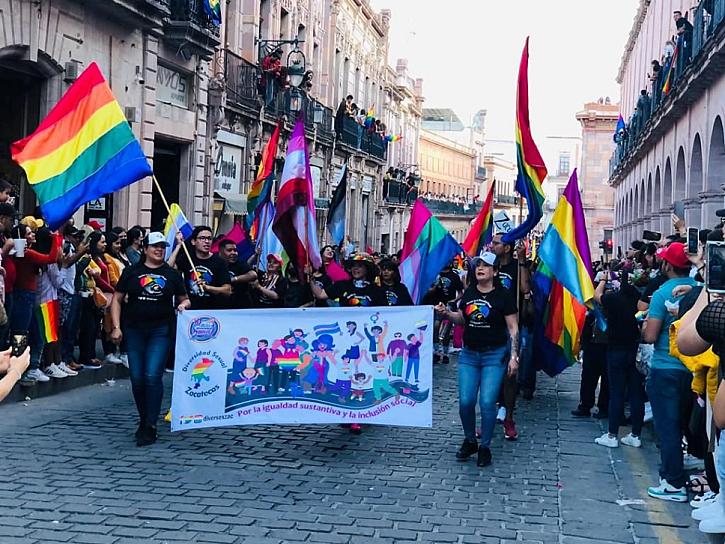 MENOS ODIO, MÁS AMOR PARA COMUNIDAD LGBTTTIQ+