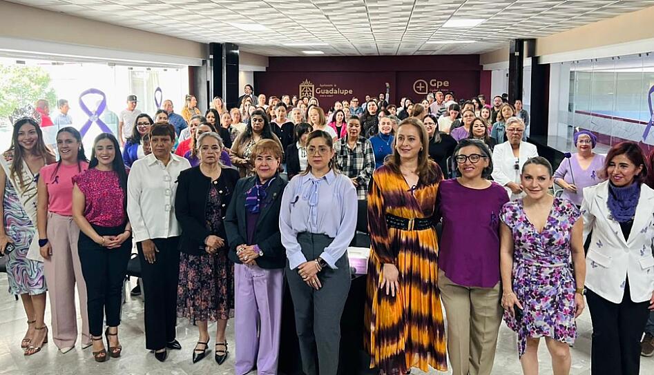 REALIZAN CONFERENCIA POR DÍA INTERNACIONAL DE LA MUJER EN GUADALUPE