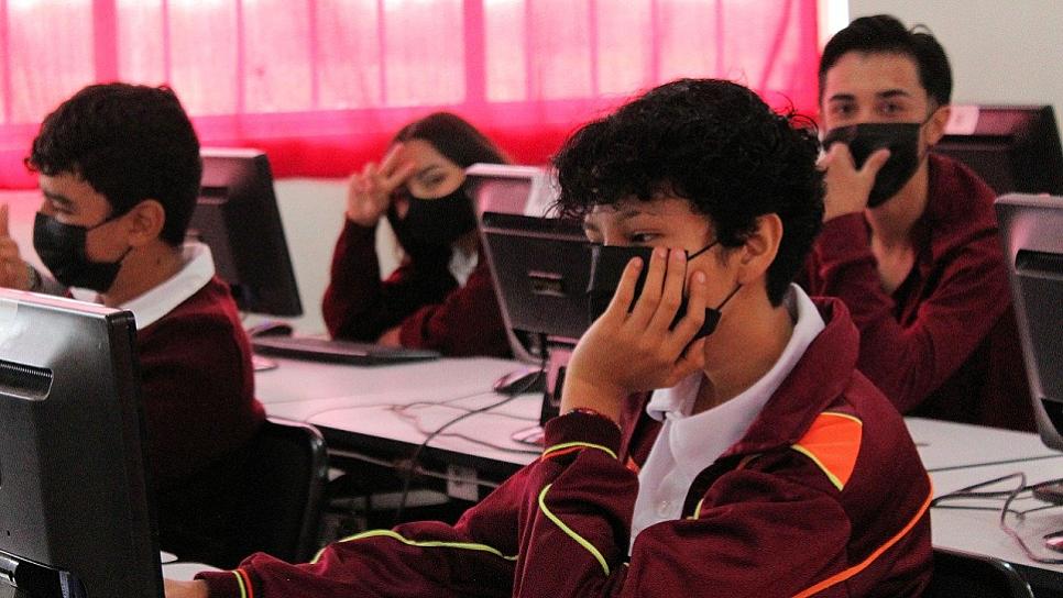 MÁS DE 22 MIL ESTUDIANTES DE NIVEL MEDIO SUPERIOR REGRESAN A CLASES