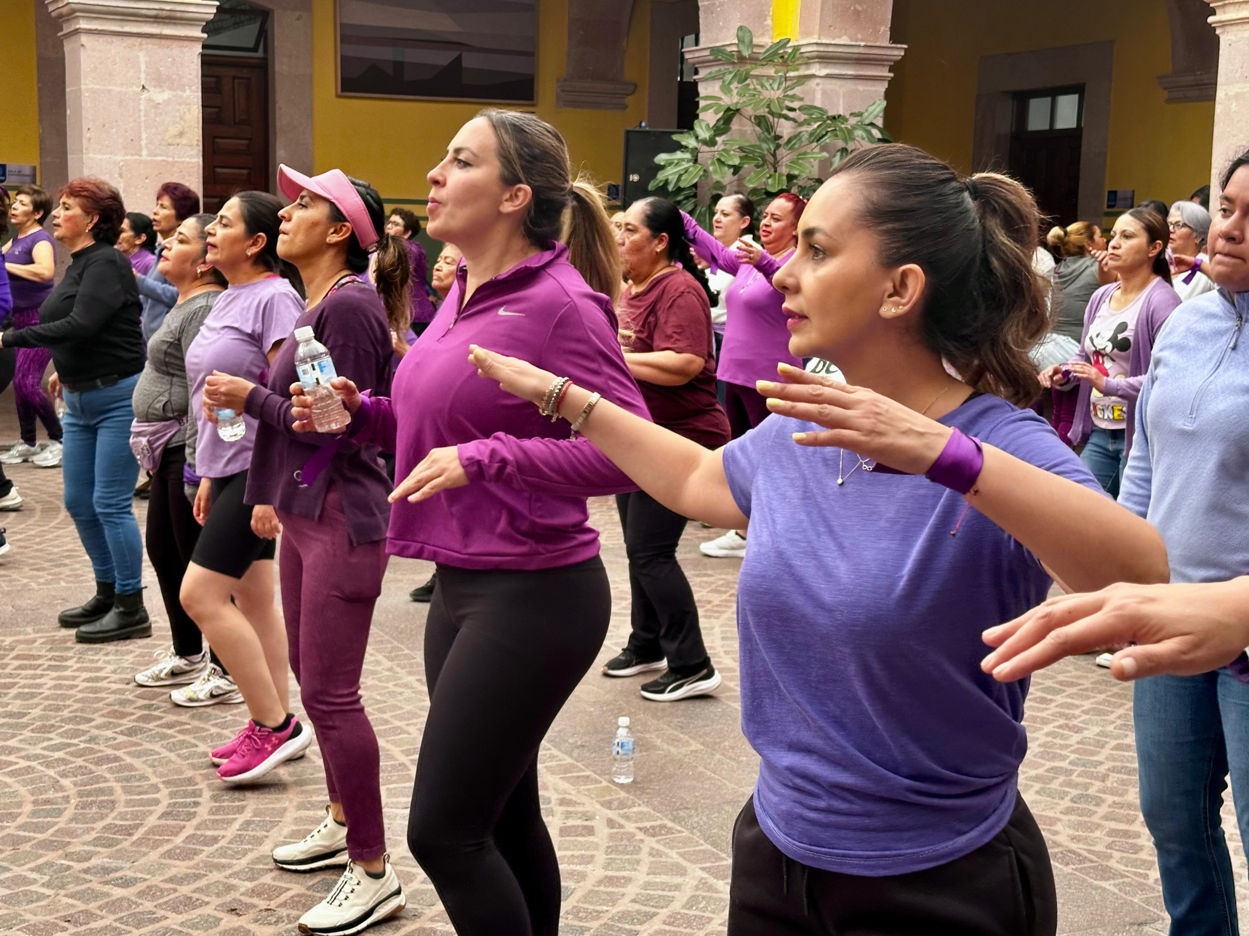CONMEMORA DÍA INTERNACIONAL DE LA MUJER CON ACTIVACIÓN FÍSICA