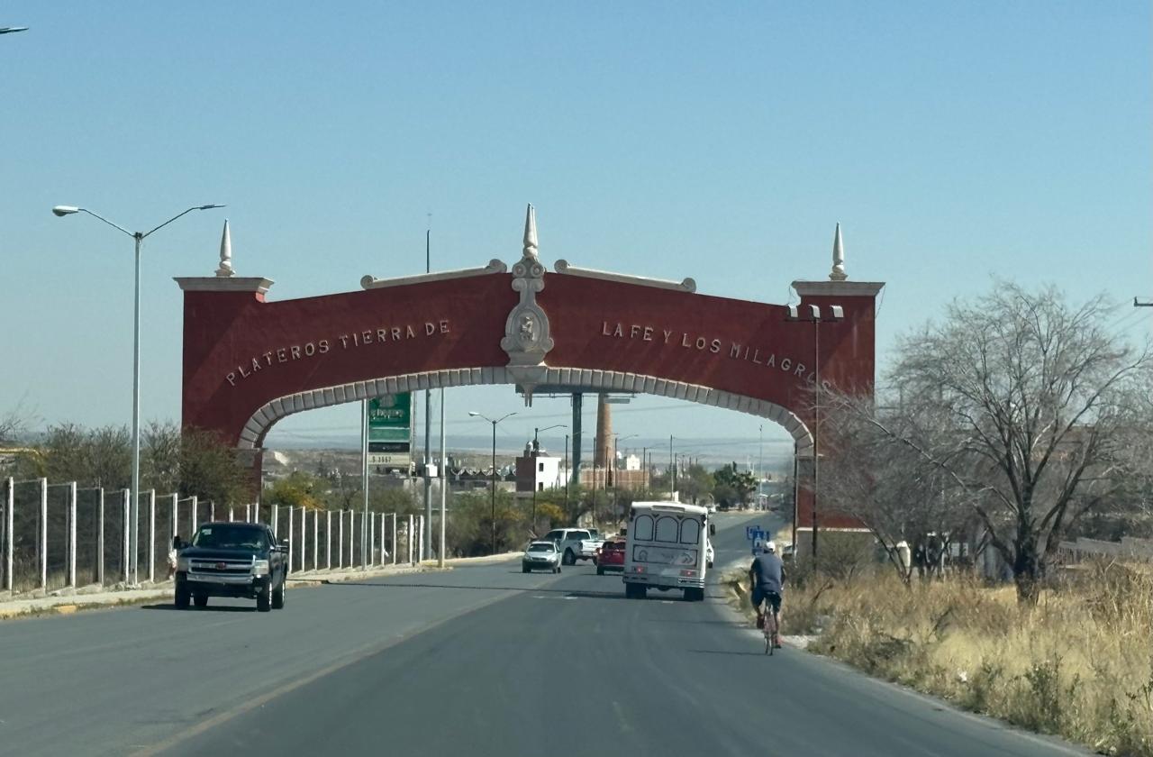 PLATEROS: TIERRA DE FE Y MILAGROS