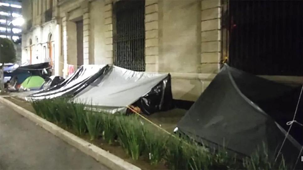 MUERE MANIFESTANTE EN CAMPAMENTO FRENTE A LA SEGOB 