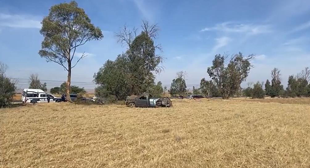 MUEREN DOS JÓVENES EN APARATOSA VOLCADURA; NO USABAN CINTURÓN DE SEGURIDAD 