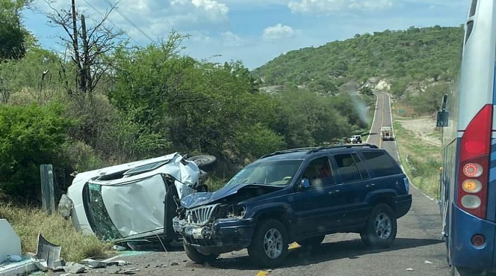 MUERE UN JOVEN EN APARATOSO CHOQUE 