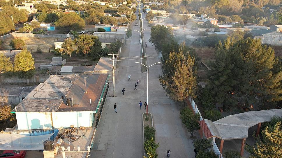 MUJERES DE SAIN ALTO RETAN A COMUNIDADES A LIMPIAR LAS CALLES 