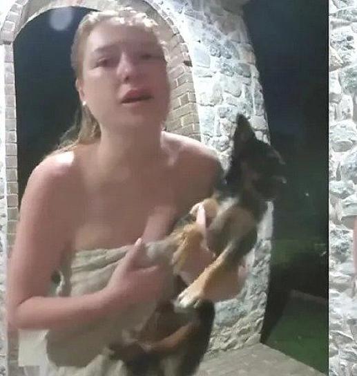 MUJER PREFIERE SALVAR A SU PERRO Y ABANDONA A SUS HIJOS DURANTE ROBO