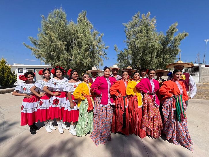 Crean primer grupo de danza folclórica del Telebachillerato Comunitario en Nieves