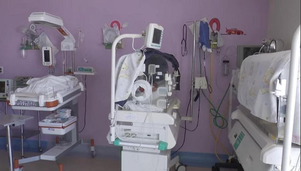 NACEN TRILLIZAS EN EL ISSSTE