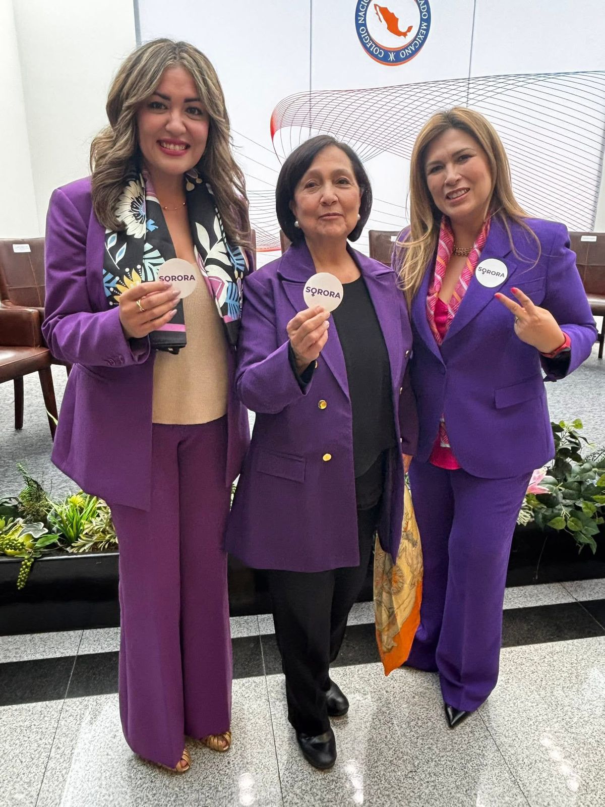 - Promoviendo los derechos de las niñas y las mujeres