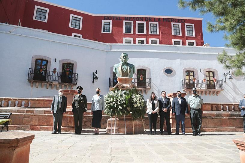 LLAMA GOBIERNO A TRABAJAR EN FAVOR DE LA PAZ