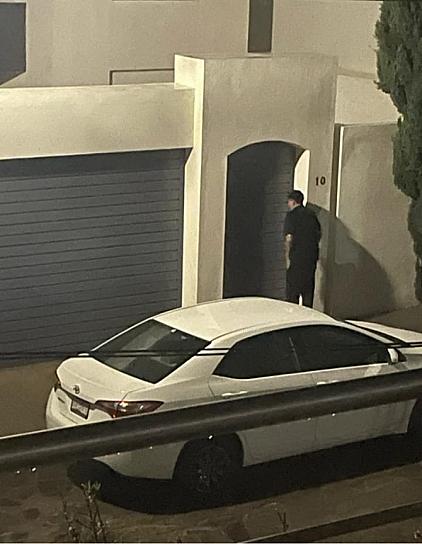 UBICA FGJEZ VEHÍCULO BALEADO EN BERNÁRDEZ 