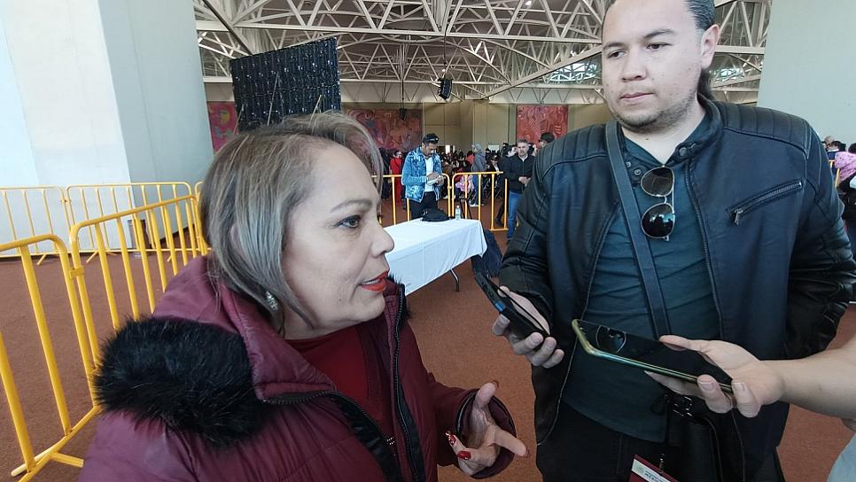 NIEGA MARIBEL VILLALPANDO RENUNCIA DE LA SECRETARÍA DE EDUCACIÓN 