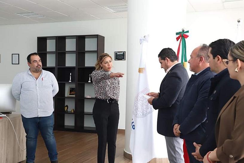 NOMBRAN A TITULAR DE FRESNILLENSE RADICADO EN EL EXTERIOR 