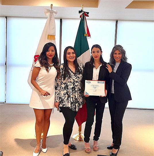 OBTIENEN ALUMNAS DE LA UTZAC PRIMER LUGAR EN PROYECTO DE CONFETI ECOLÓGICO