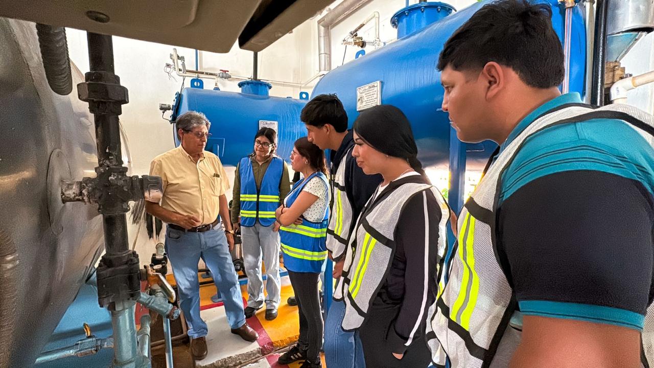LLEVAN A CABO ESTUDIANTES DE UTZAC PRÁCTICAS EN HOSPITAL