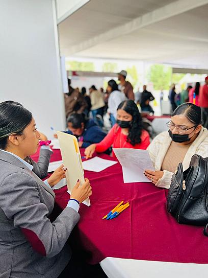 OFERTAN 500 VACANTES EN FERIA DE EMPLEO EN RÍO GRANDE