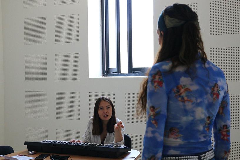 OFRECE CENTRO ESTATAL DE LAS ARTES TALLER GRATUITO DE CANTO  