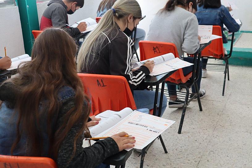 OFRECE COBAEZ ATENCIÓN PSICOLÓGICA GRATUITA A ESTUDIANTES