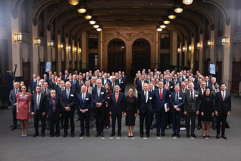 REÚNE SHEINBAUM A LÍDERES EMPRESARIALES NÓRDICOS EN PALACIO NACIONAL