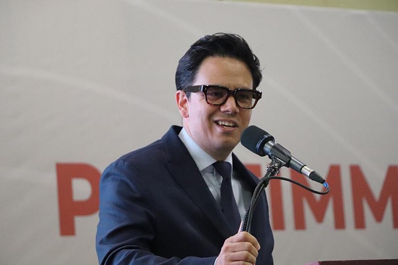 Ofrece Godezac 1,200 pesos para hijos de docentes