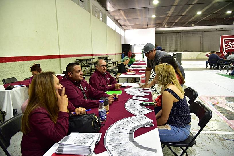 OFRECEN 200 VACANTES EN FERIA DE EMPLEO EN SOMBRERETE 