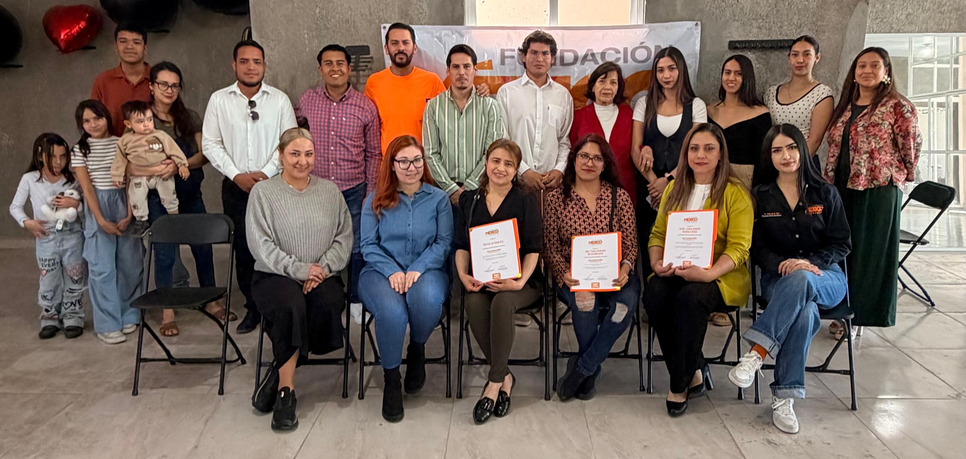 RECONOCEN EN VALPARAÍSO A CIUDADANOS CON DISTINTIVO CORAZÓN NARANJA