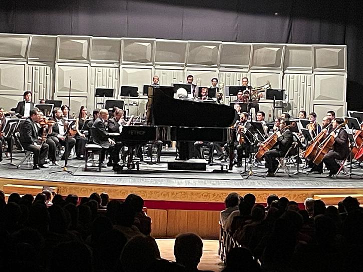 OFRECE ORQUESTA DE CÁMARA DEL ESTADO DE ZACATECAS CONCIERTO PARA PIANO Y ORQUESTA 