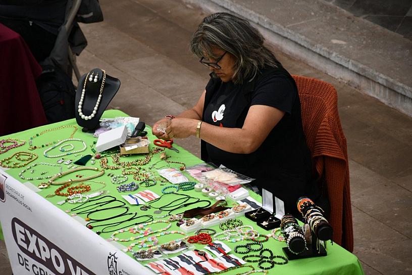 ORGANIZAN EXPO VENTA DE ARTESANÍAS Y MANUALIDADES EN GUADALUPE 