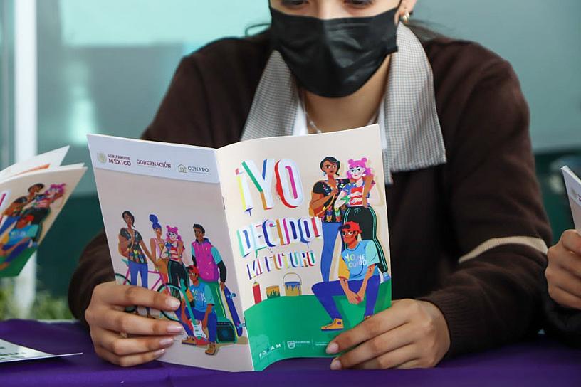 ORGANIZAN REUNIÓN CON ADOLESCENTES PARA PREVENIR EL EMBARAZO