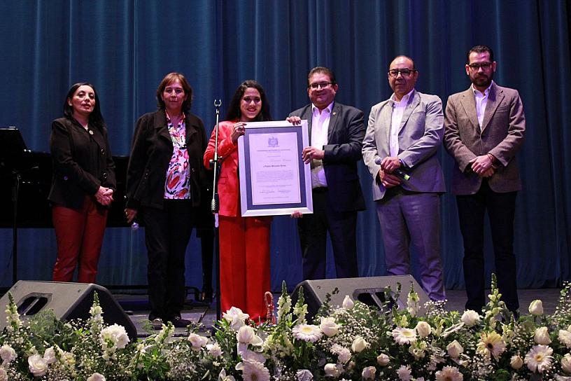 OTORGA UAZ DOCTORADO HONORIS CAUSA POST MORTEM A PABLO MILANÉS