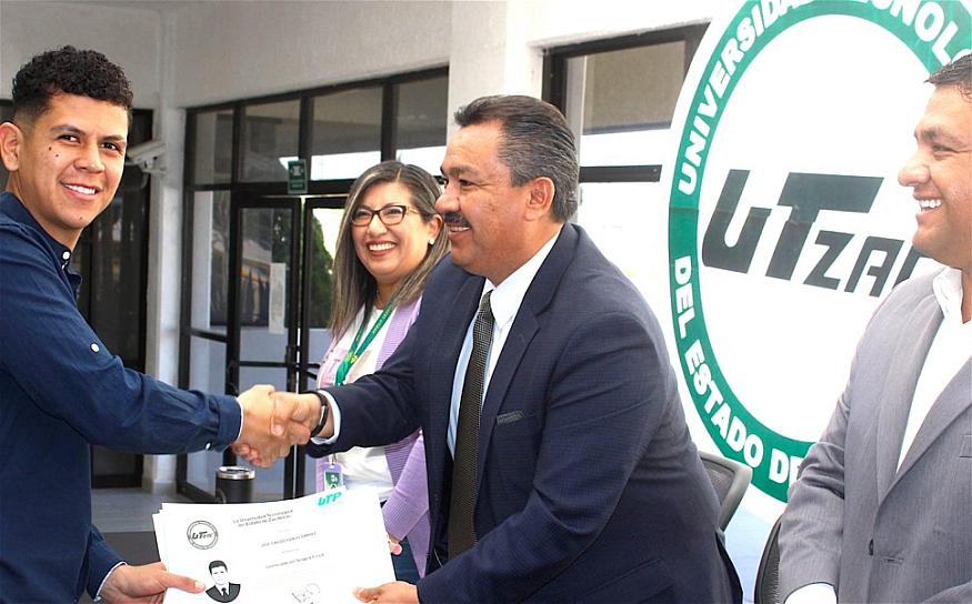 OTORGA UTZAC PRIMEROS TÍTULOS PROFESIONALES DE TERAPIA FÍSICA
