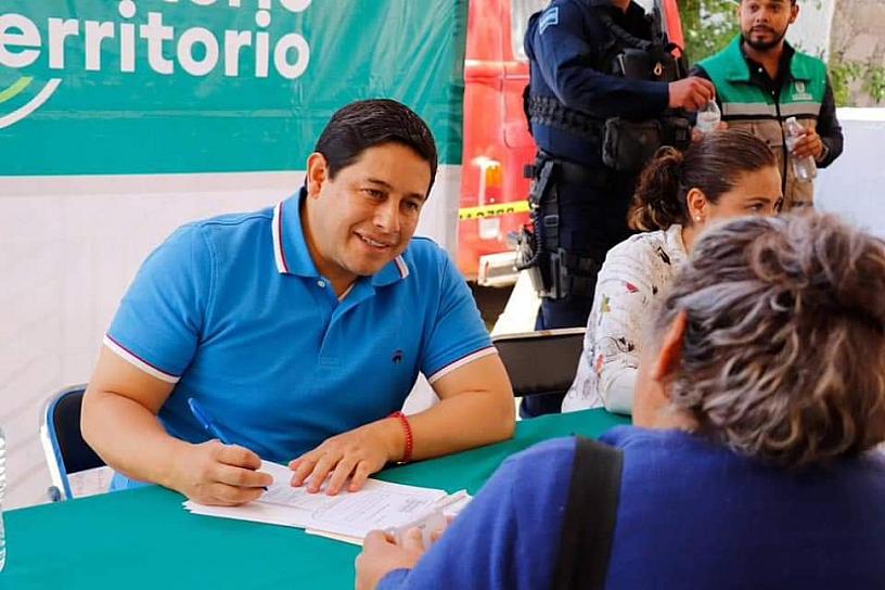 REALIZA JORGE MIRANDA AUDIENCIA PÚBLICA A TRAVÉS DEL PROGRAMA “MENOS ESCRITORIO, MÁS TERRITORIO”