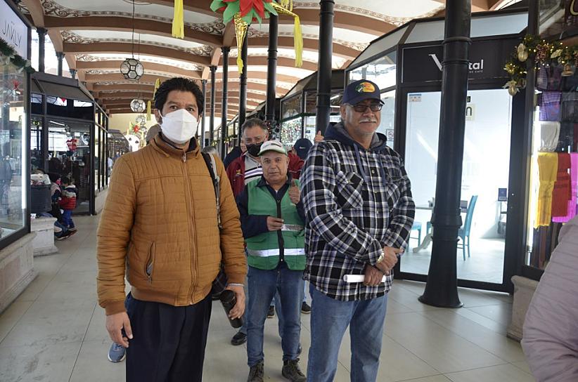 PAGAN CAPITALINOS EL IMPUESTO PREDIAL