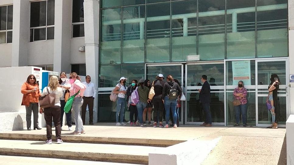 PAGARÁN A DOCENTES DE BACHILLER EL VIERNES