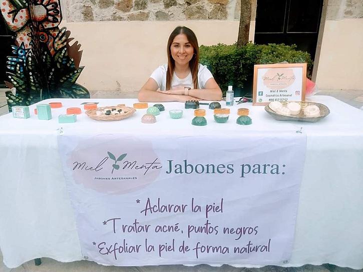 PAOLA ROBLES, JOVEN EMPRENDEDORA DE EL MINERAL