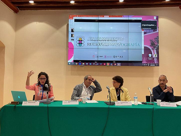 PARTICIPA FOTOTECA ZACATECAS EN UN COLOQUIO DE HISTORIA Y FOTOGRAFÍA