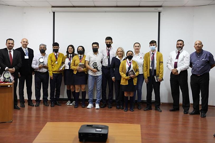 PARTICIPAN 270 ESTUDIANTES DE PREPARATORIAS ESTATALES EN CONCURSO DE APRENDIZAJES 