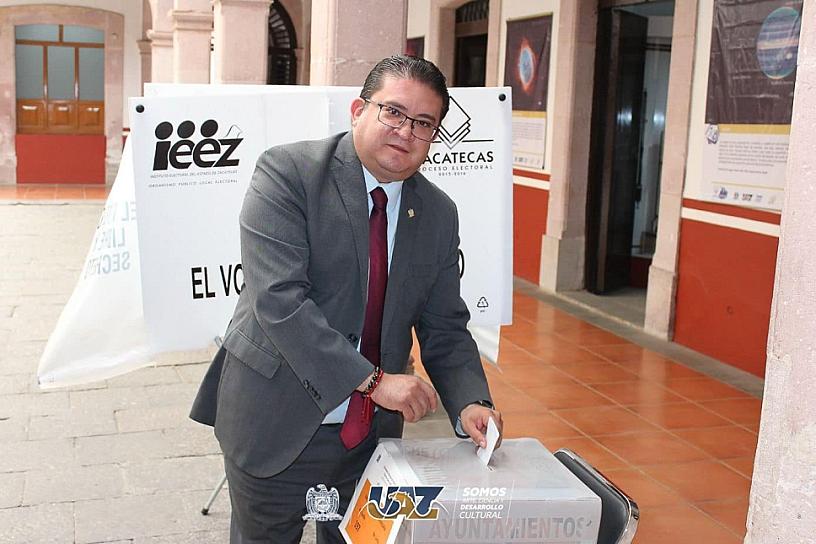 PARTICIPAN 40 MIL UNIVERSITARIOS EN ELECCIÓN EXTRAORDINARIA 2023 
