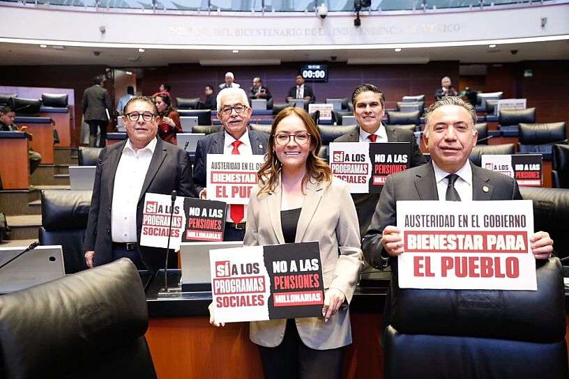 -¡La presidenta sí que tiene todo el respaldo, eh!