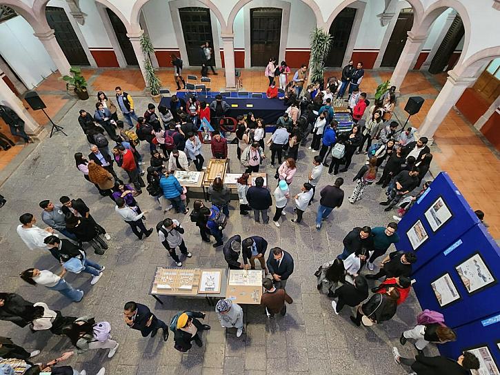PARTICIPAN ALUMNOS DE LA UAZ EN “REPENTINA ARQUITECTÓNICA”