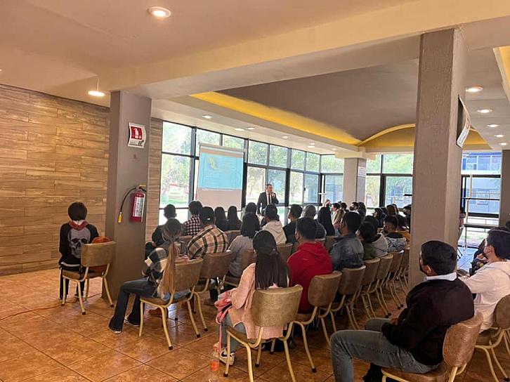 PARTICIPAN ALUMNOS DE NUEVO INGRESO EN CURSO PROPEDÉUTICO 