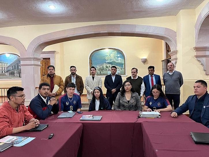 PARTICIPAN ALUMNOS NORMALISTAS EN JORNADAS POR LA PAZ, LA CULTURA Y EL DEPORTE