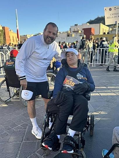 PARTICIPAN CERCA DE 2 MIL ATLETAS EN CARRERA INCLUYENTE POR LA PAZ 